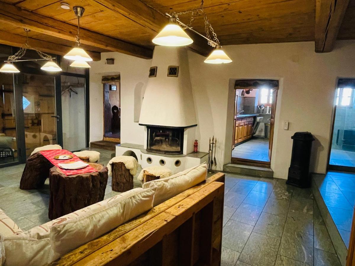 Chasa Engadina Apartment Sent Room photo