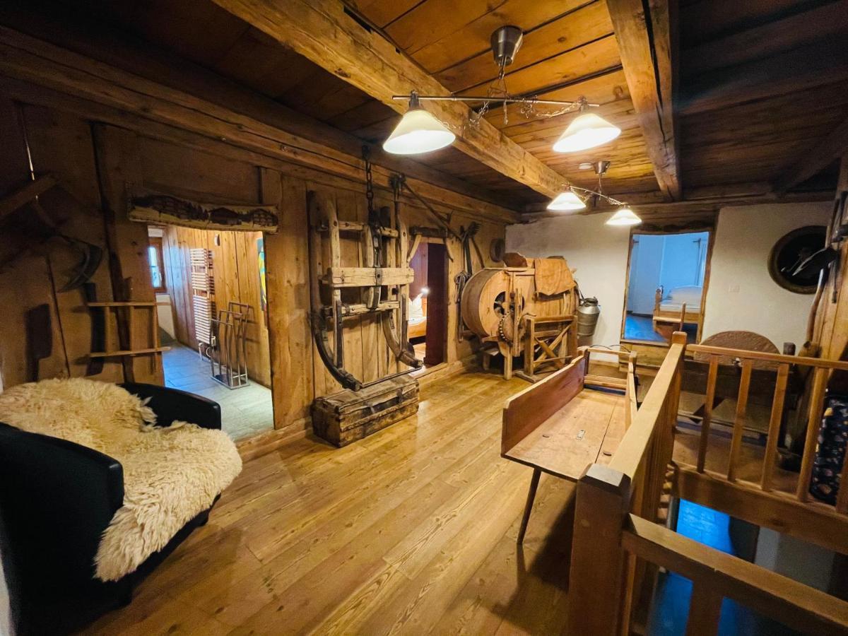Chasa Engadina Apartment Sent Room photo