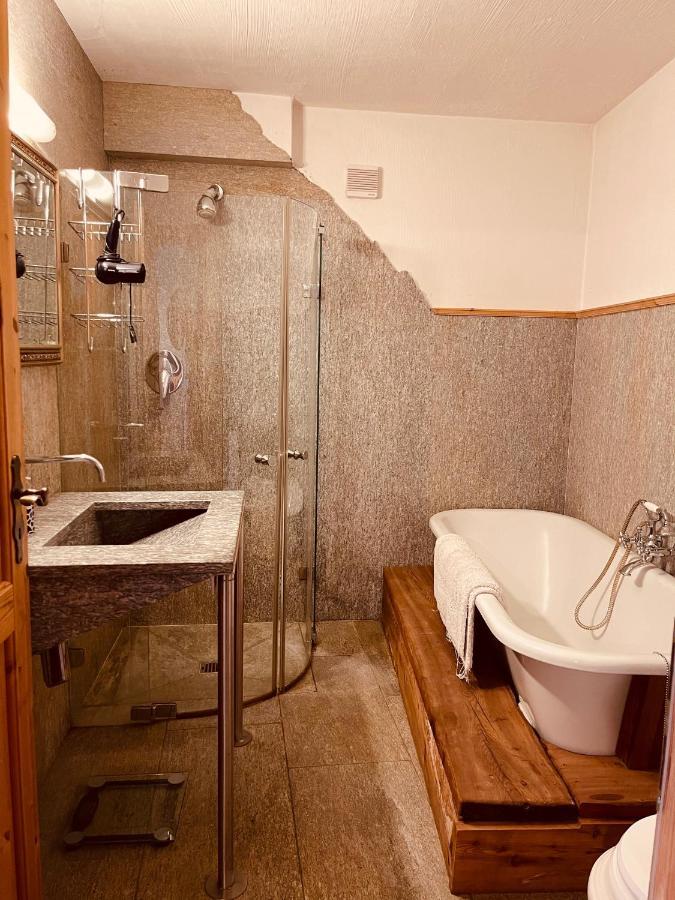 Chasa Engadina Apartment Sent Exterior photo